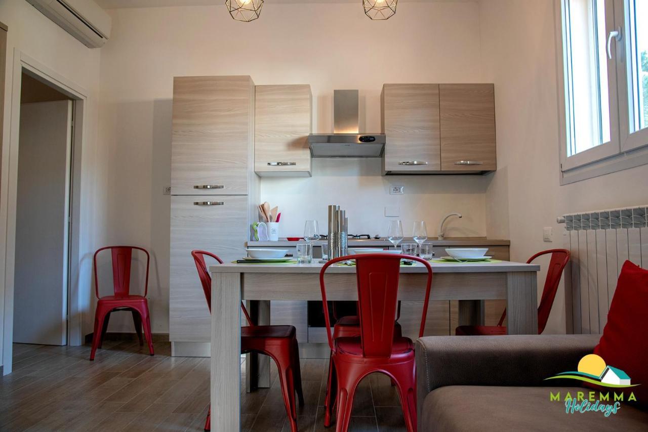 Maremma Holidays: Atene Apartment Follonica Exterior foto